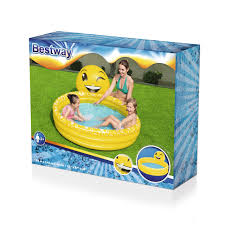 SMILE SPRAYER POOL 65" x 57" x 27"