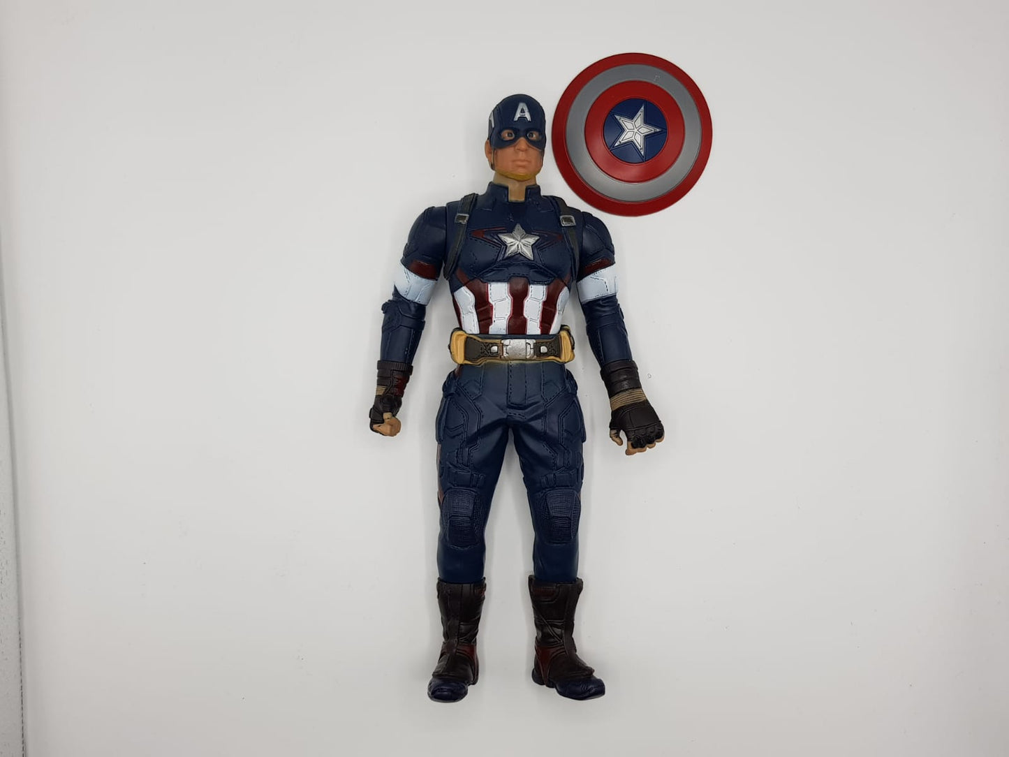 Premium Avengers Marvel Captain America Titan Hero Series Action Figure